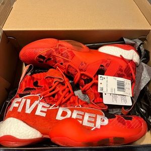 Byw X “Wall Way Alt”